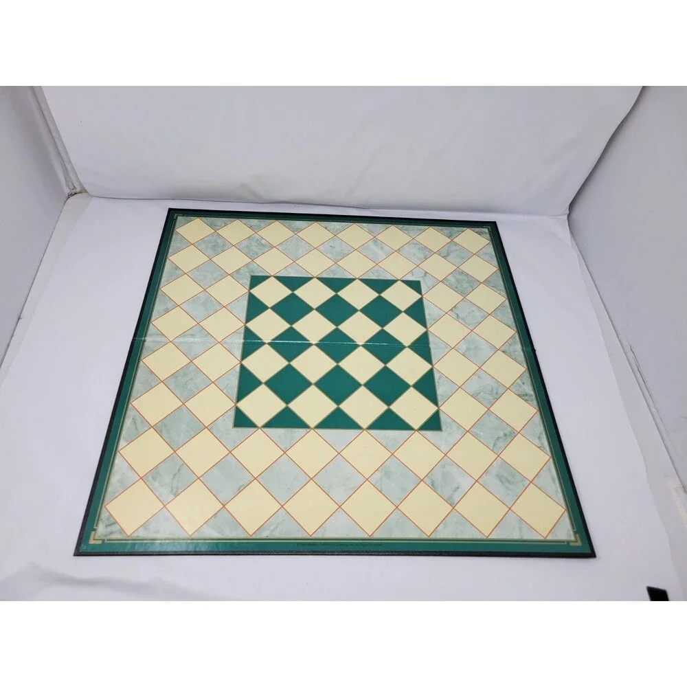 King's Court The Original Game of Super Checkers Golden Board Game 1989 Complete